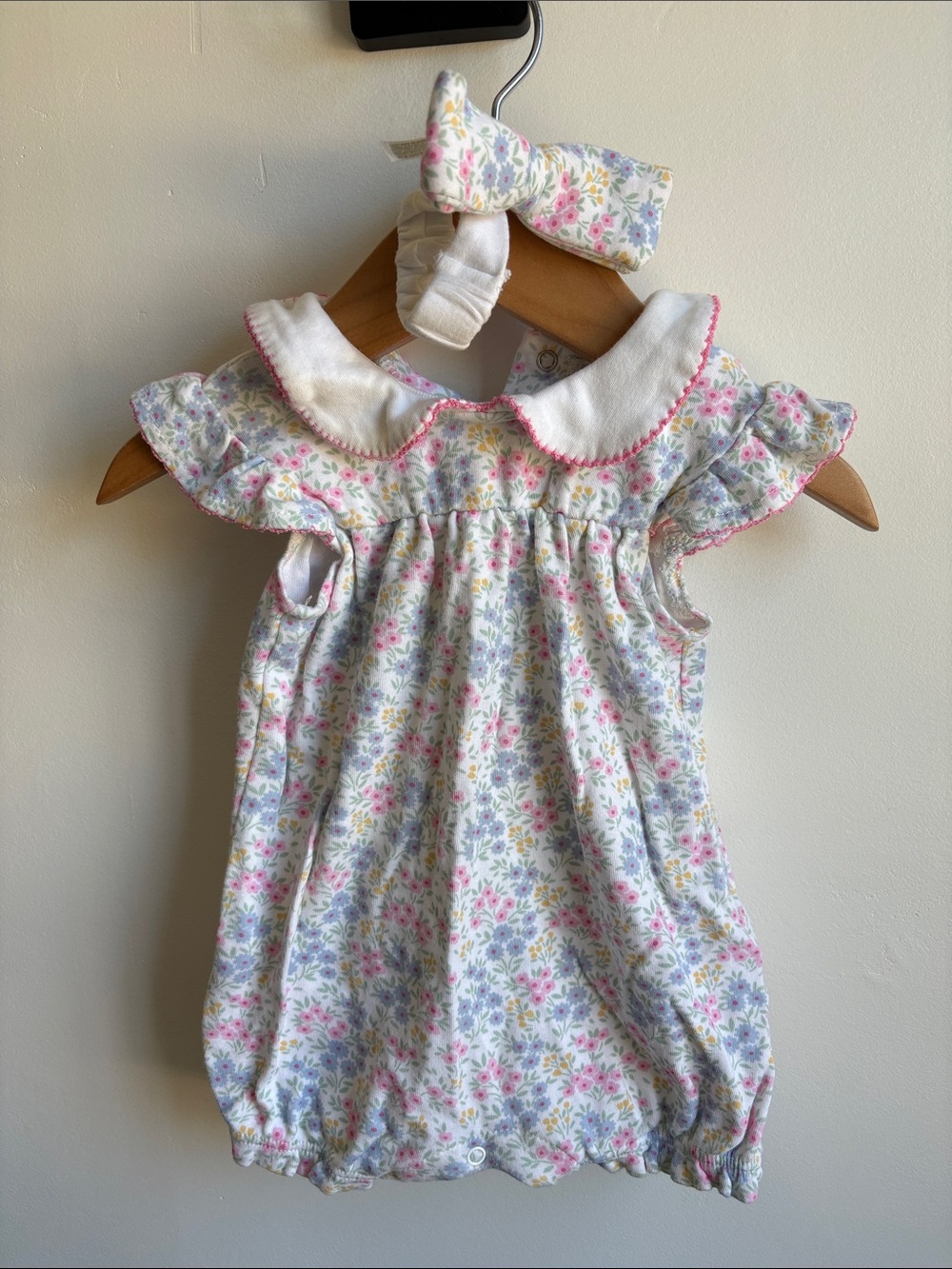 Floral Ruffle Collar Romper